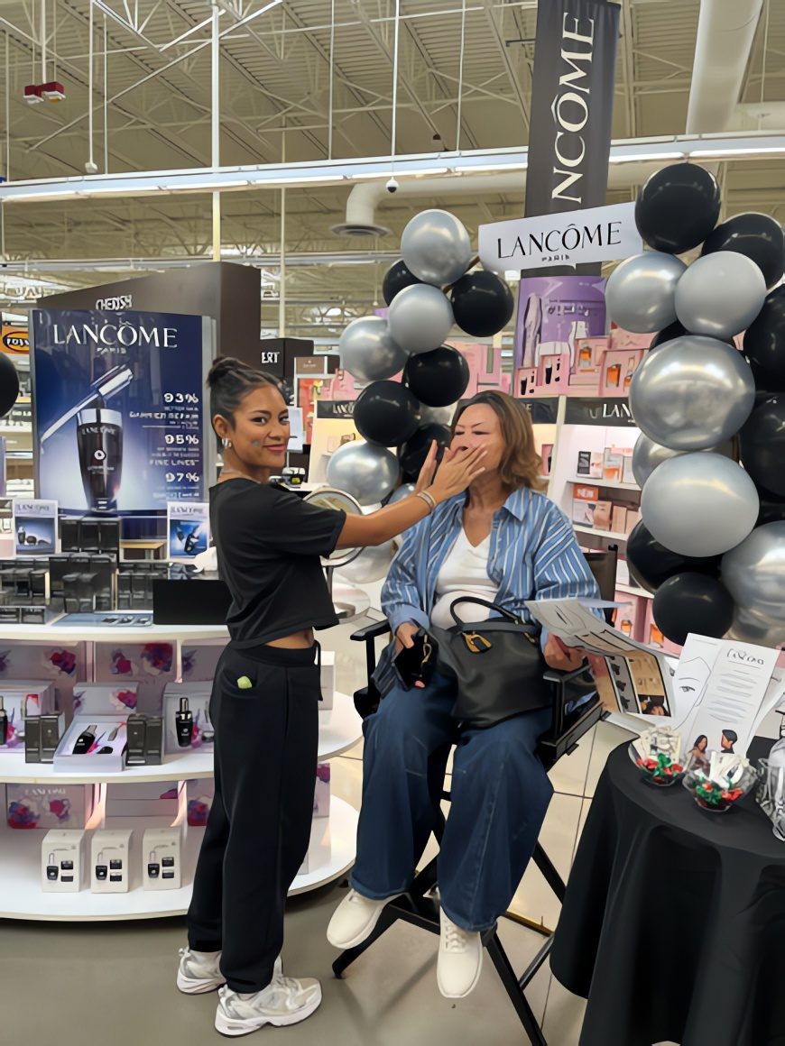 Lancôme beauty event with an MSS associate assisting a customer in an exchange